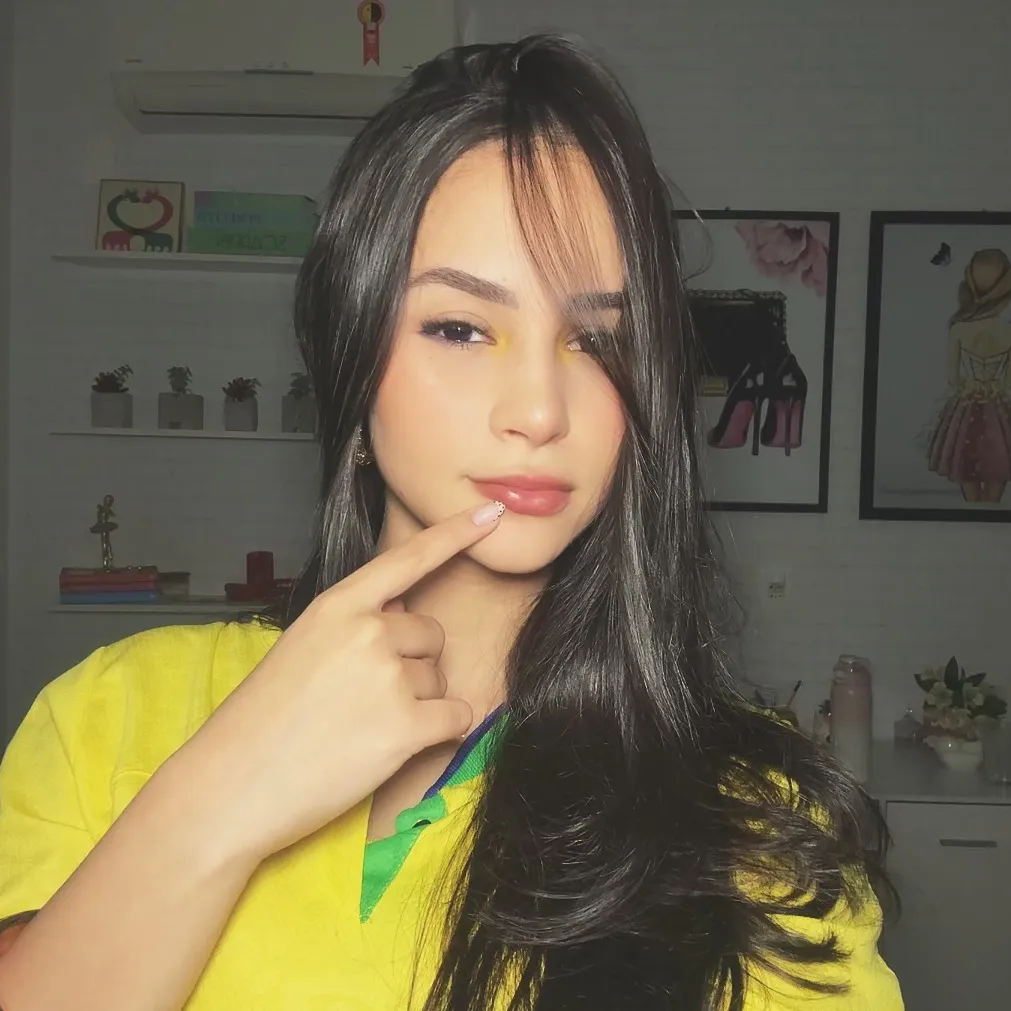 juliiaaoff