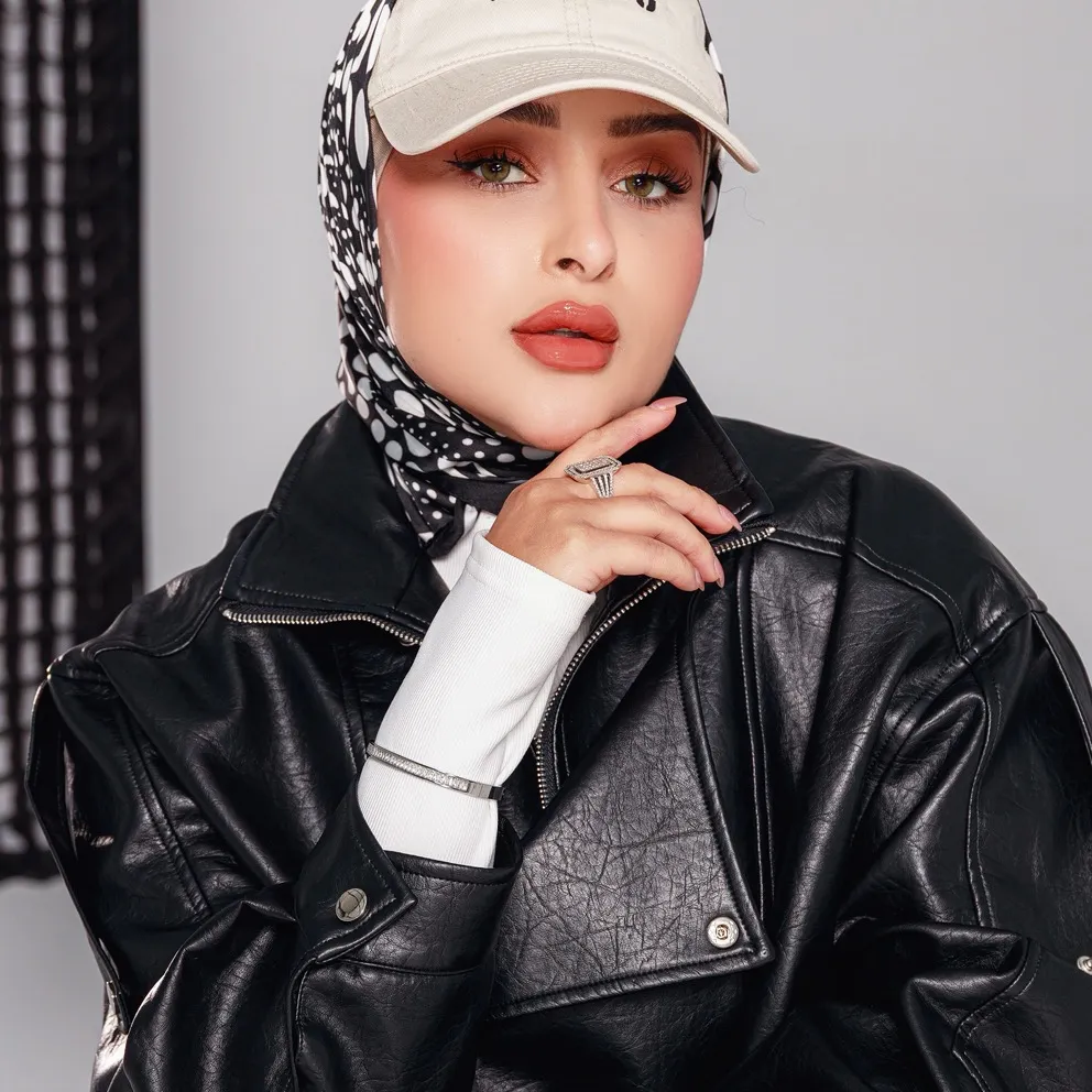 TikTok streamer douhalaribiii live recording preview