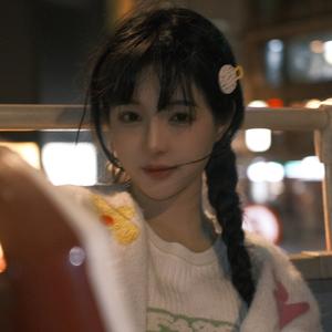 Douyin streamer 石雪婧 live recording preview
