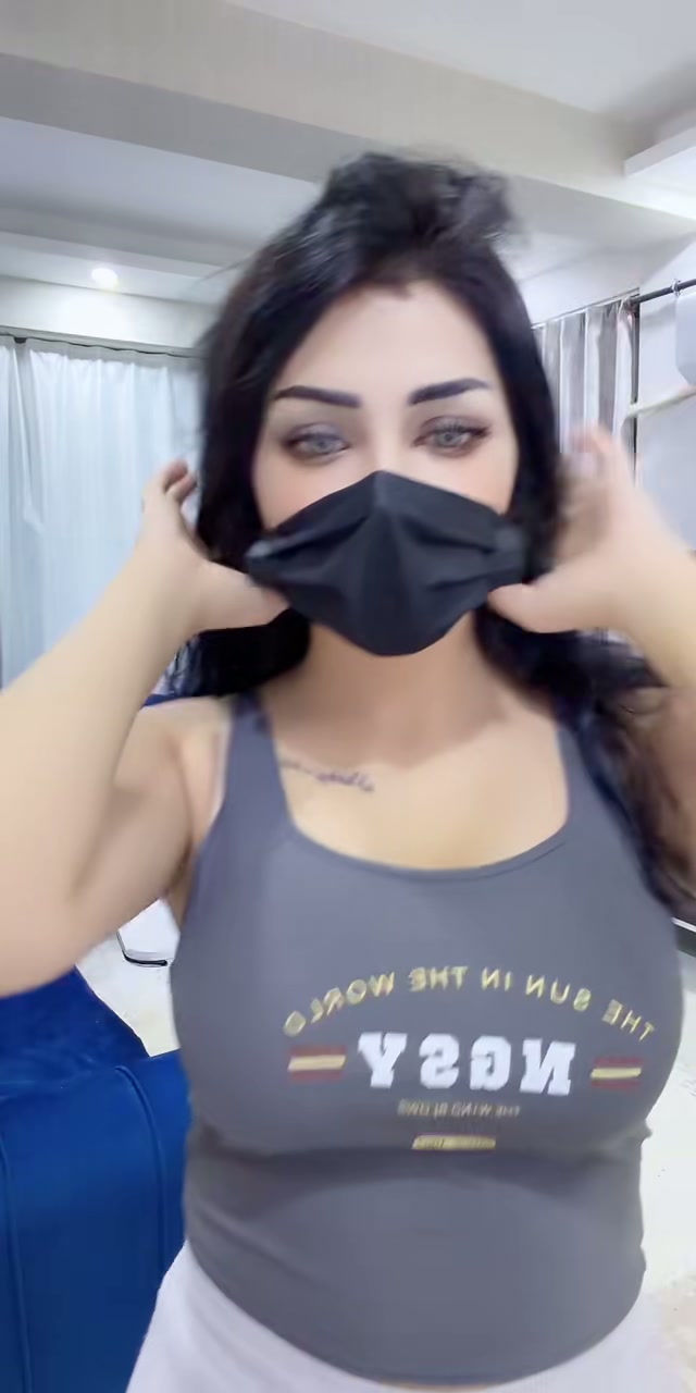 دلوعه بنت الحجي